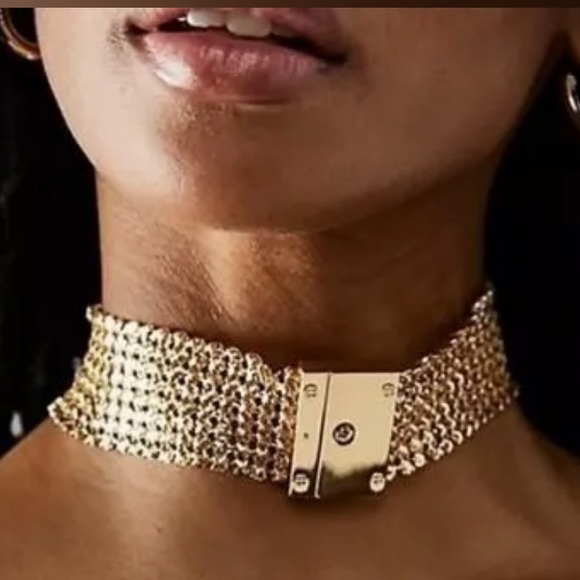 Free People Jewelry - Free People NWT mesh gold tone necklace